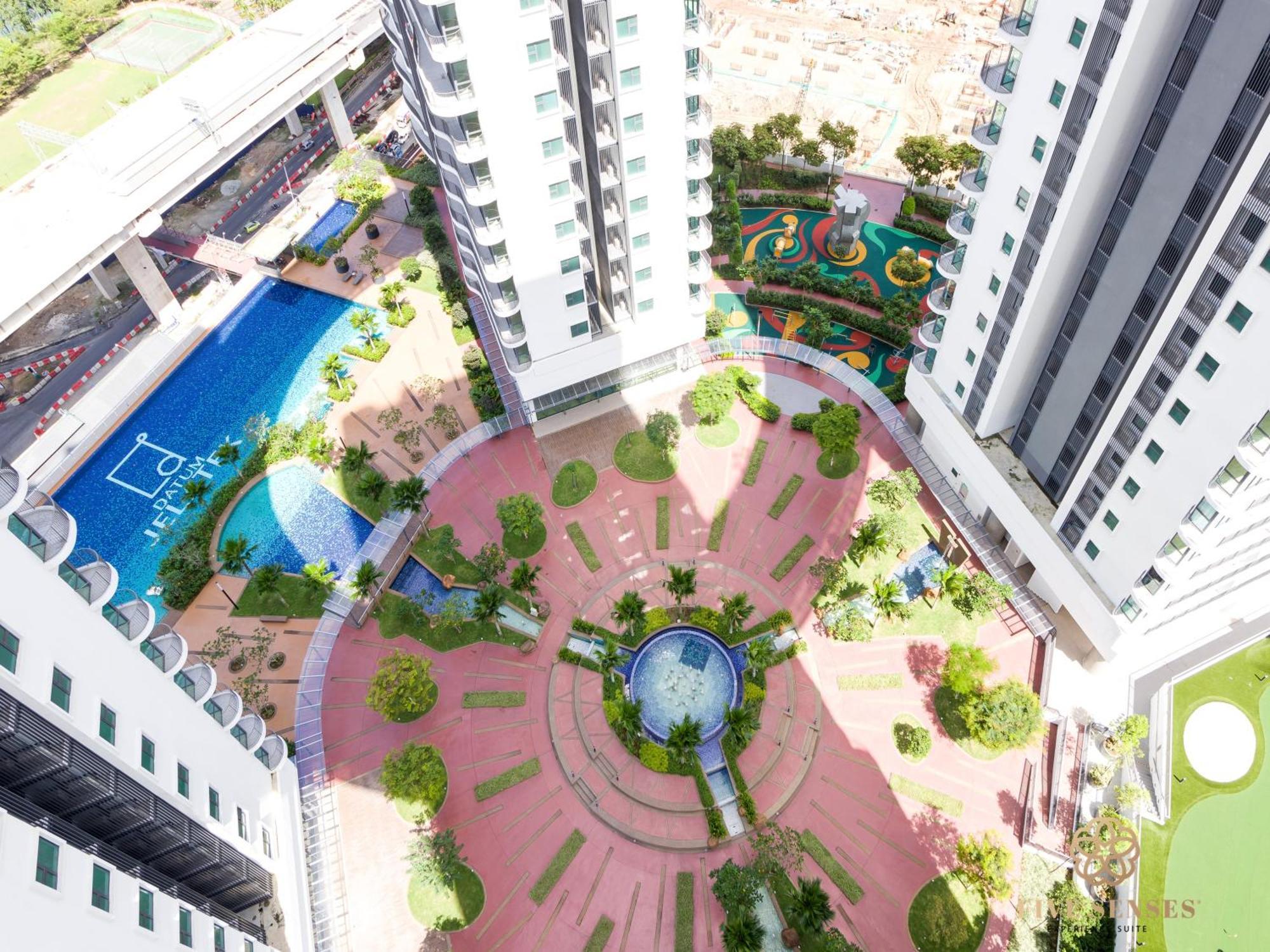 Datum Jelatek Residence, Klcc كوالالمبور المظهر الخارجي الصورة